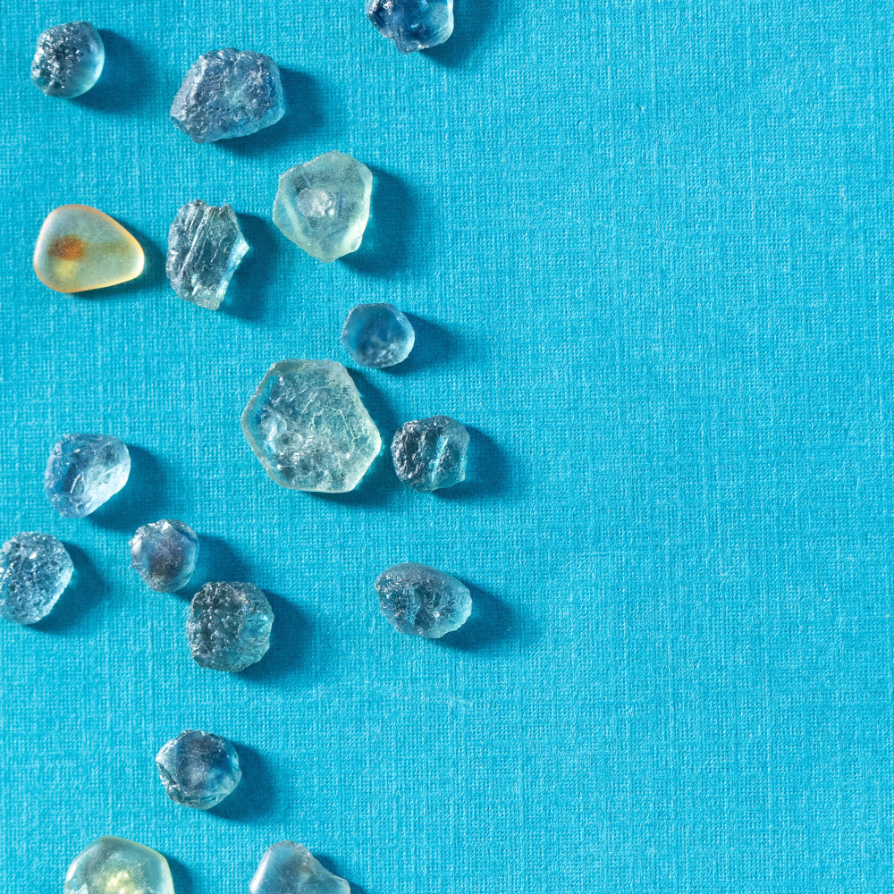 Raw montana sapphires