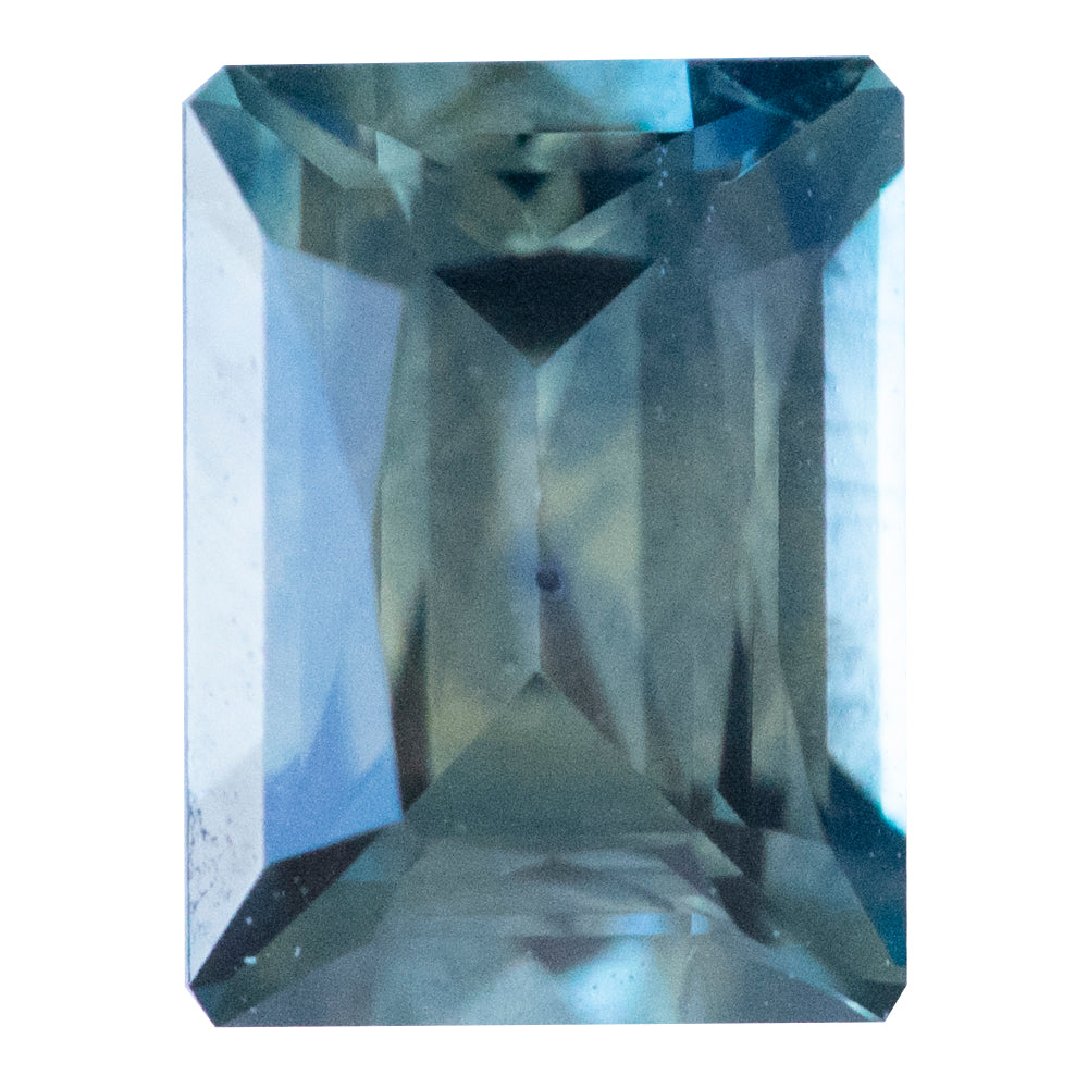 0.71CT RADIANT CUT MONTANA SAPPHIRE, 5.66X4.19MM