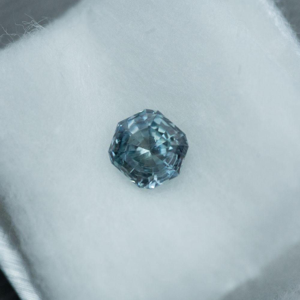 1.05CT HEXAGON MONTANA SAPPHIRE, SKY BLUE TEAL, 6.27X5.49MM