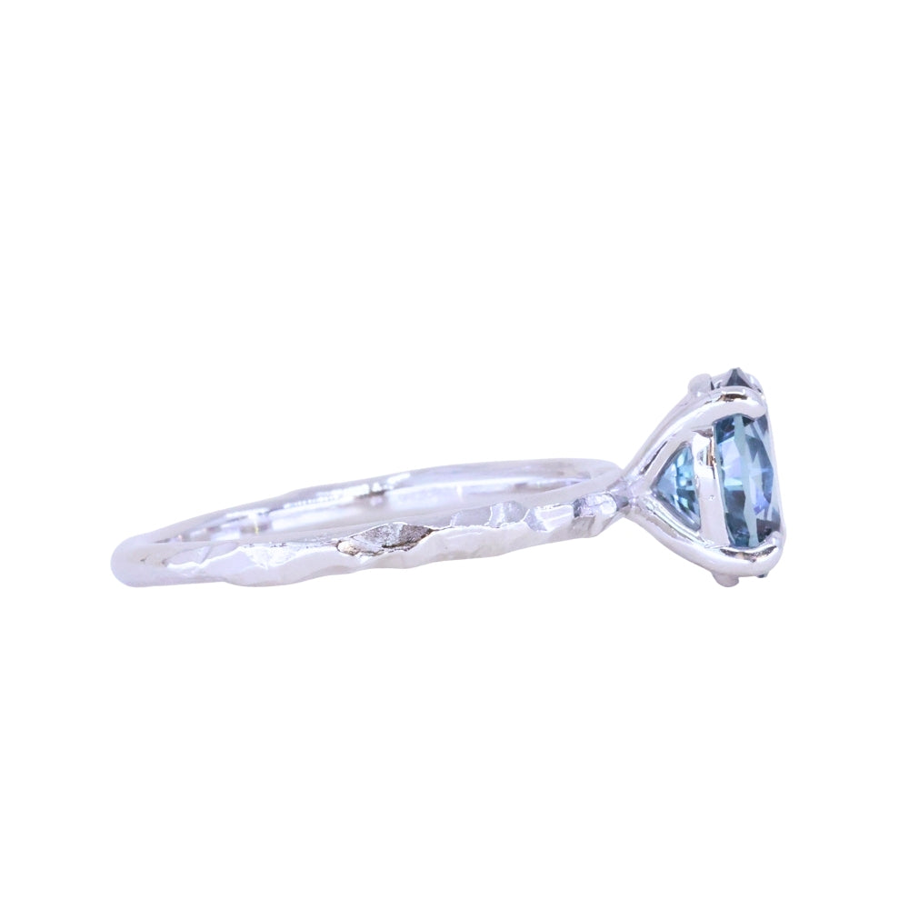 1.67ct Untreated Montana Sapphire Evergreen Carved 4 Prong Solitaire in Platinum