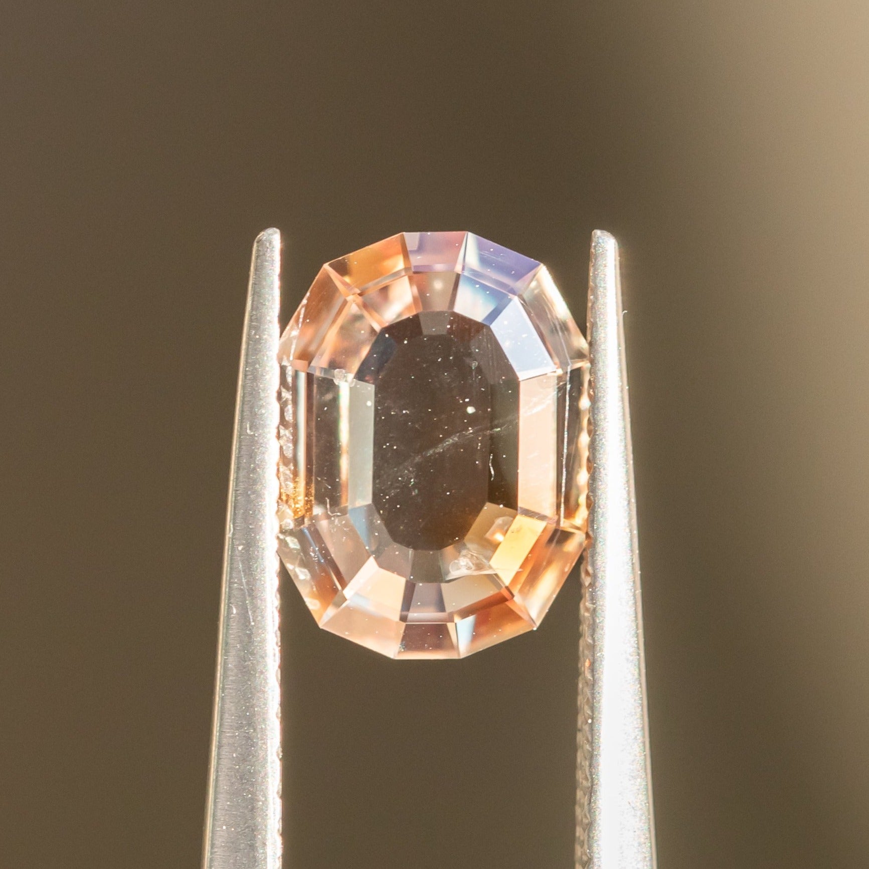 2.17CT PORTRAIT SAPPHIRE, SOFT PEACH WITH ORANGE GLOW INCLUSION, 9.75X7.45X2.73MM