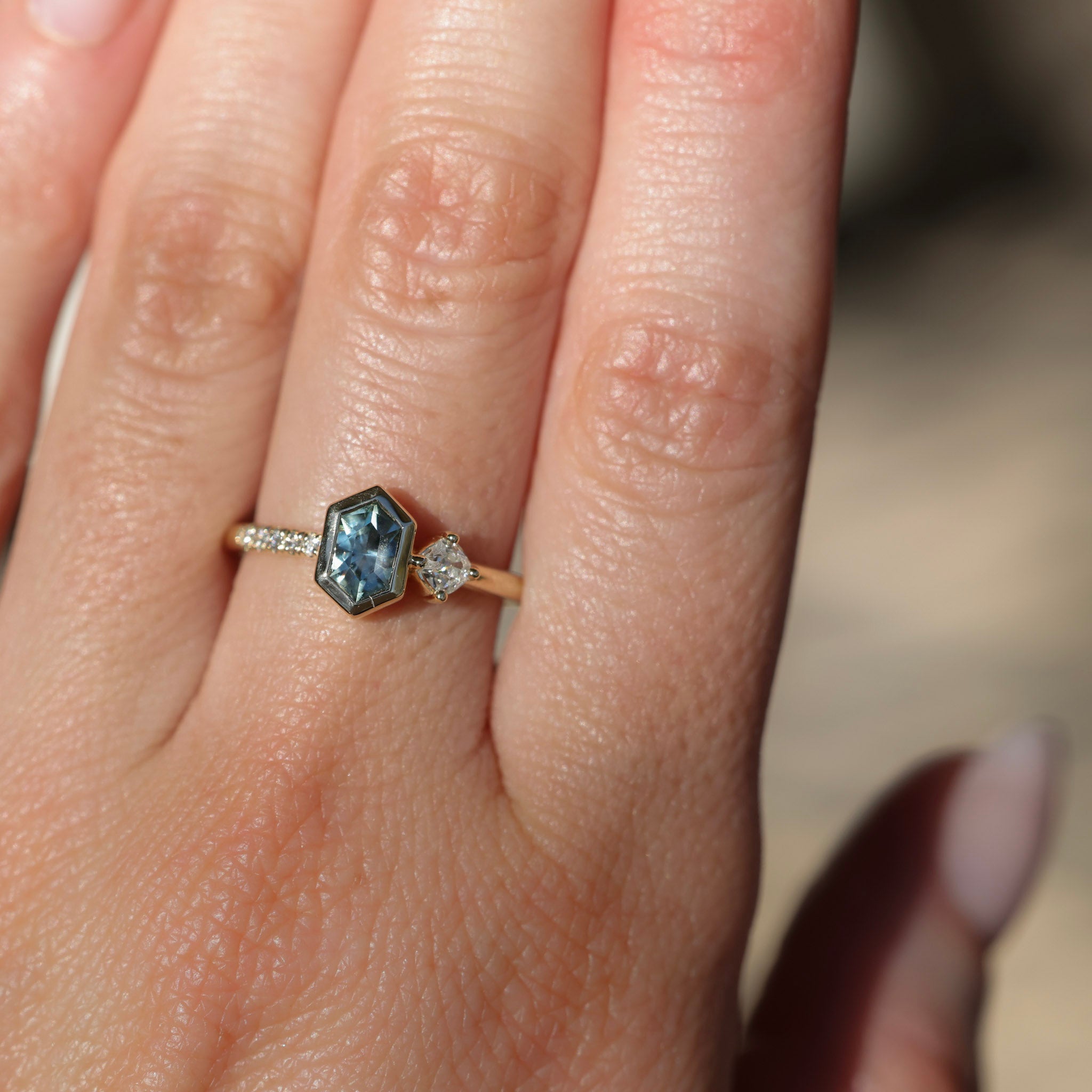 0.67ct Untreated Elongated Hexagon Montana Sapphire & 0.11ct Round Antique Old Mine Cut Diamond Toi Et Moi Ring in 14k Yellow Gold