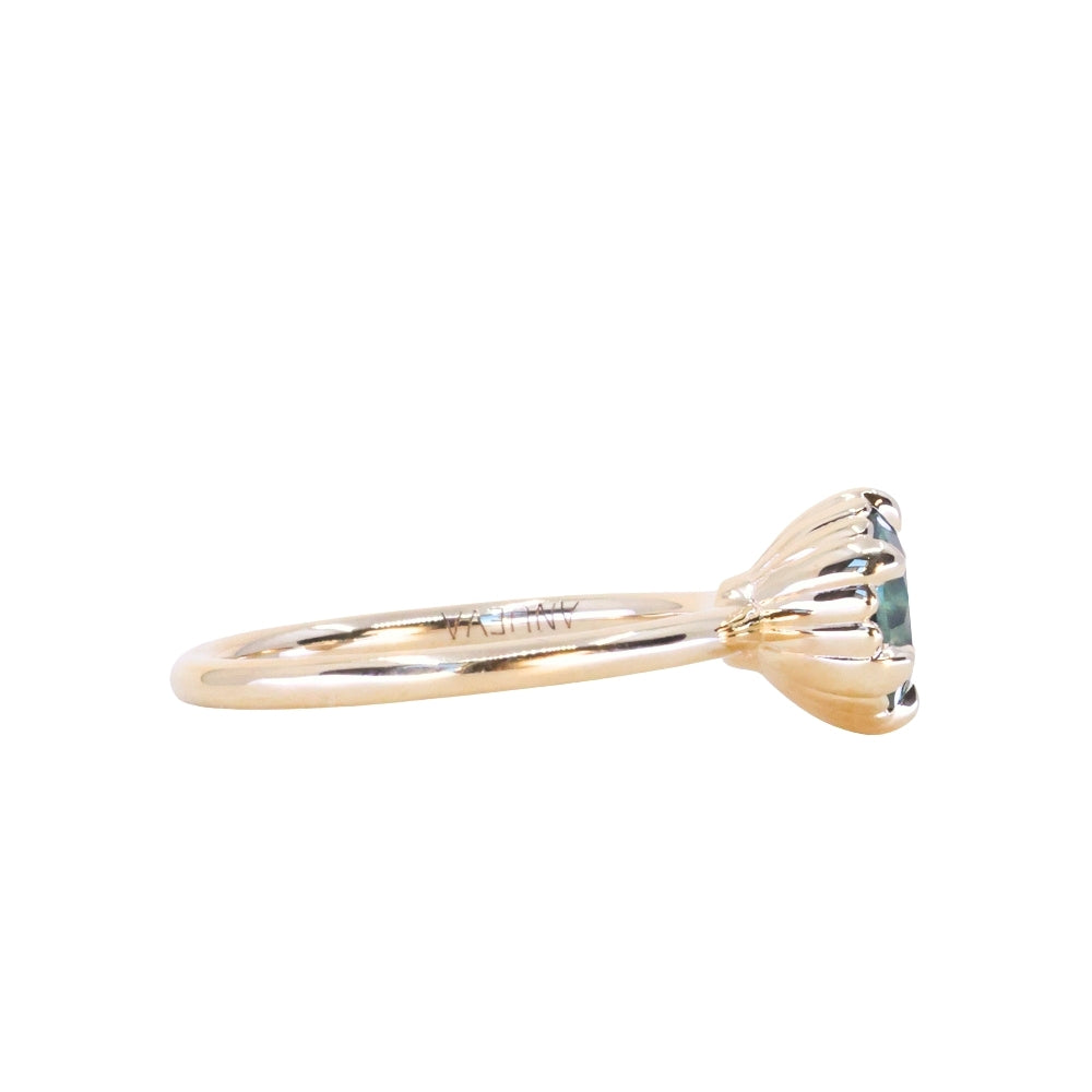 1.34ct Round Teal Montana Sapphire Scallop Cup Solitaire in 14k Yellow Gold