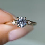 0.98ct Round Color Shifting Untreated Montana Sapphire and Princess Cut Diamond Rapids Low Profile Ring in 14k Yellow Gold