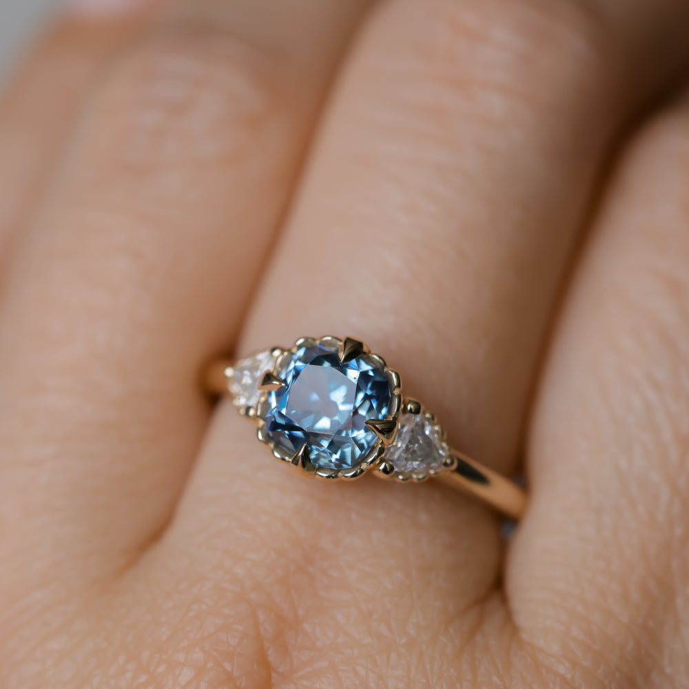 1.57ct Old Mine Cut Montana Sapphire and Diamond Antique Style Compass Set Low Profile Ring in 14k Yellow Gold