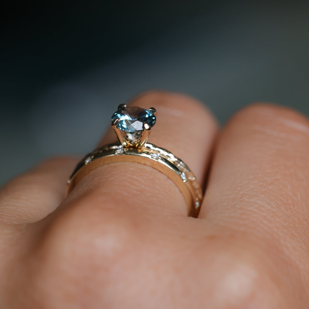 1.13ct Round Precision Blue Montana Sapphire Evergreen Carved 4 Prong Solitaire in 14k Yellow Gold