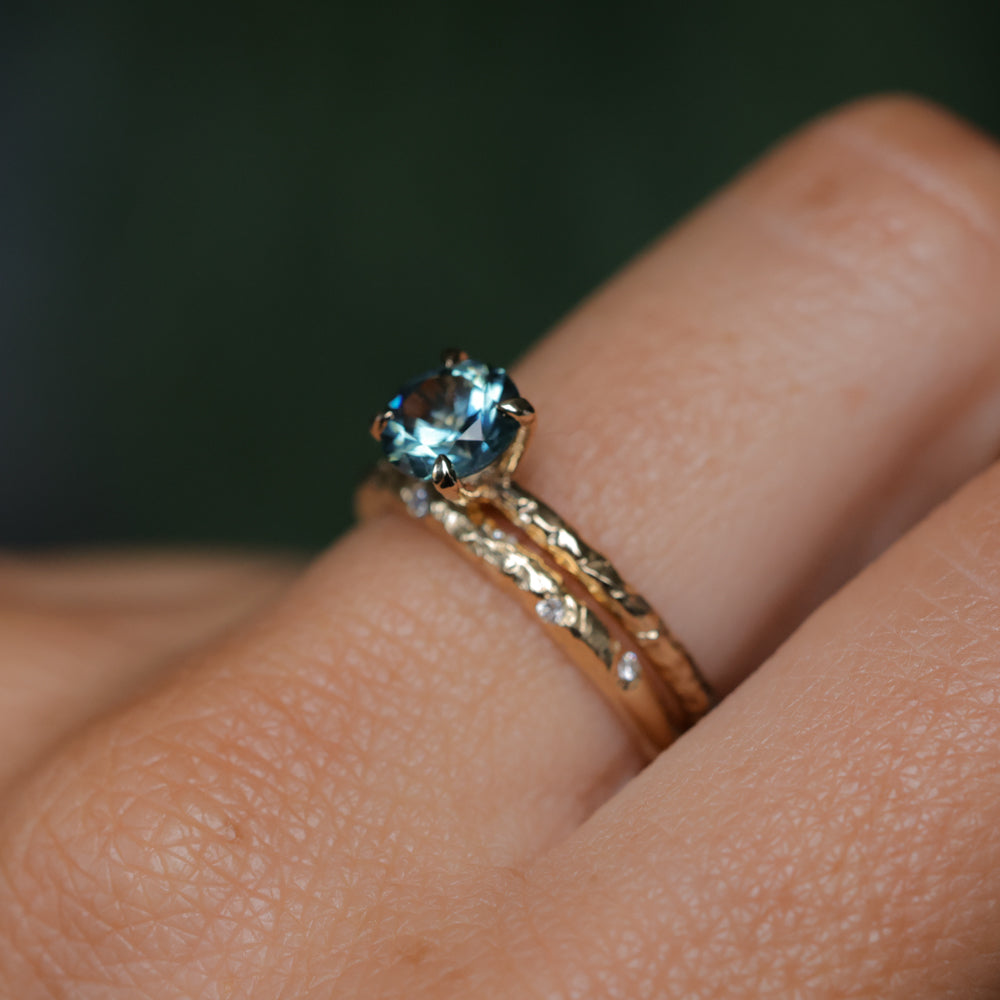 1.13ct Round Precision Blue Montana Sapphire Evergreen Carved 4 Prong Solitaire in 14k Yellow Gold