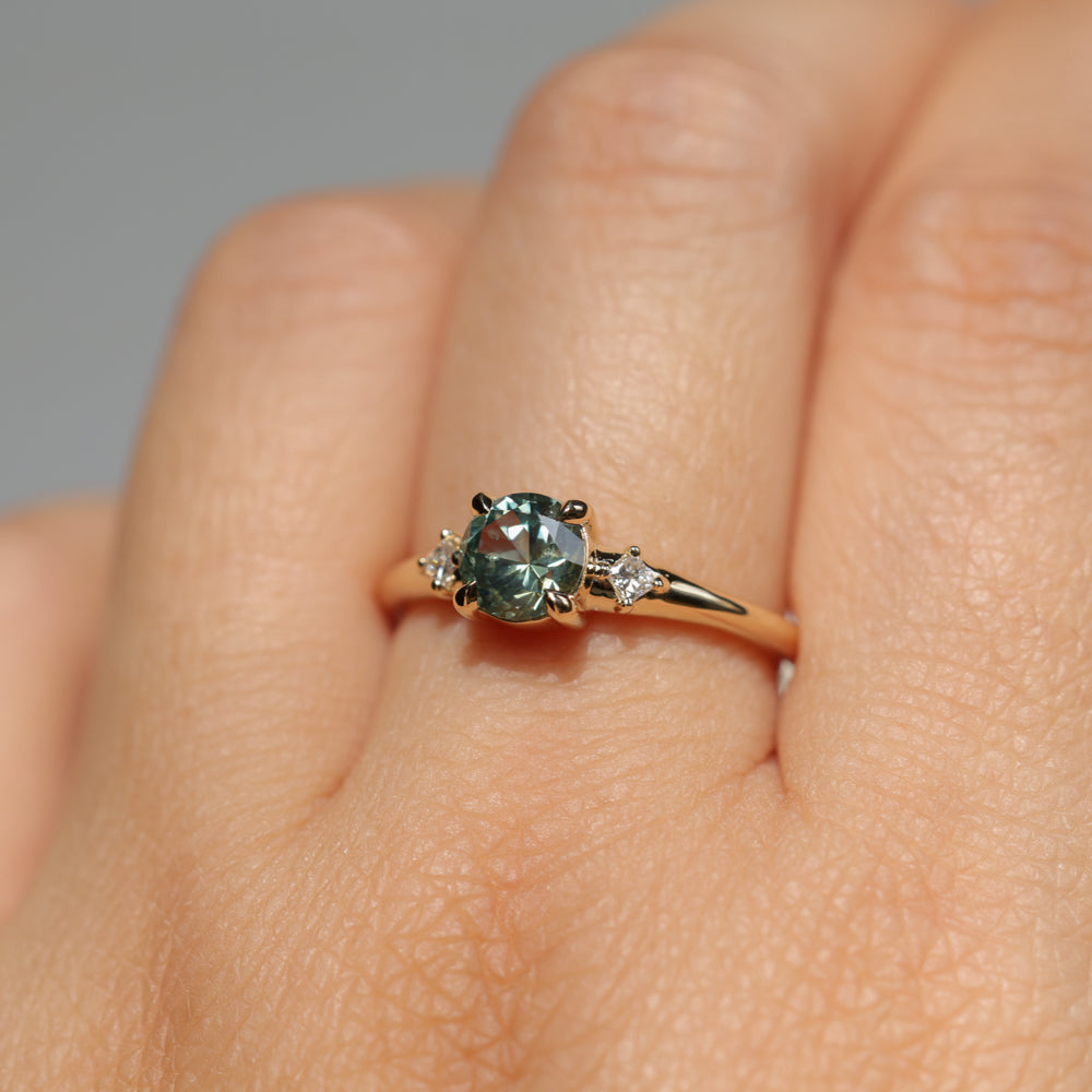 0.93ct Round Seafoam Montana Sapphire and Princess Cut Diamond Rapids Low Profile Ring in 14k Yellow Gold