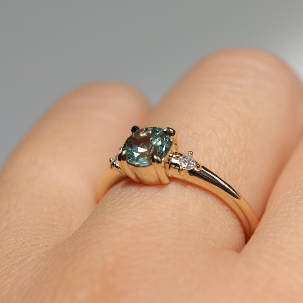 0.93ct Round Seafoam Montana Sapphire and Princess Cut Diamond Rapids Low Profile Ring in 14k Yellow Gold