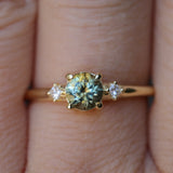 0.71ct Bicolor Round Montana Sapphire and Princess Cut Diamond Rapids Low Profile Ring in 18k Yellow Gold