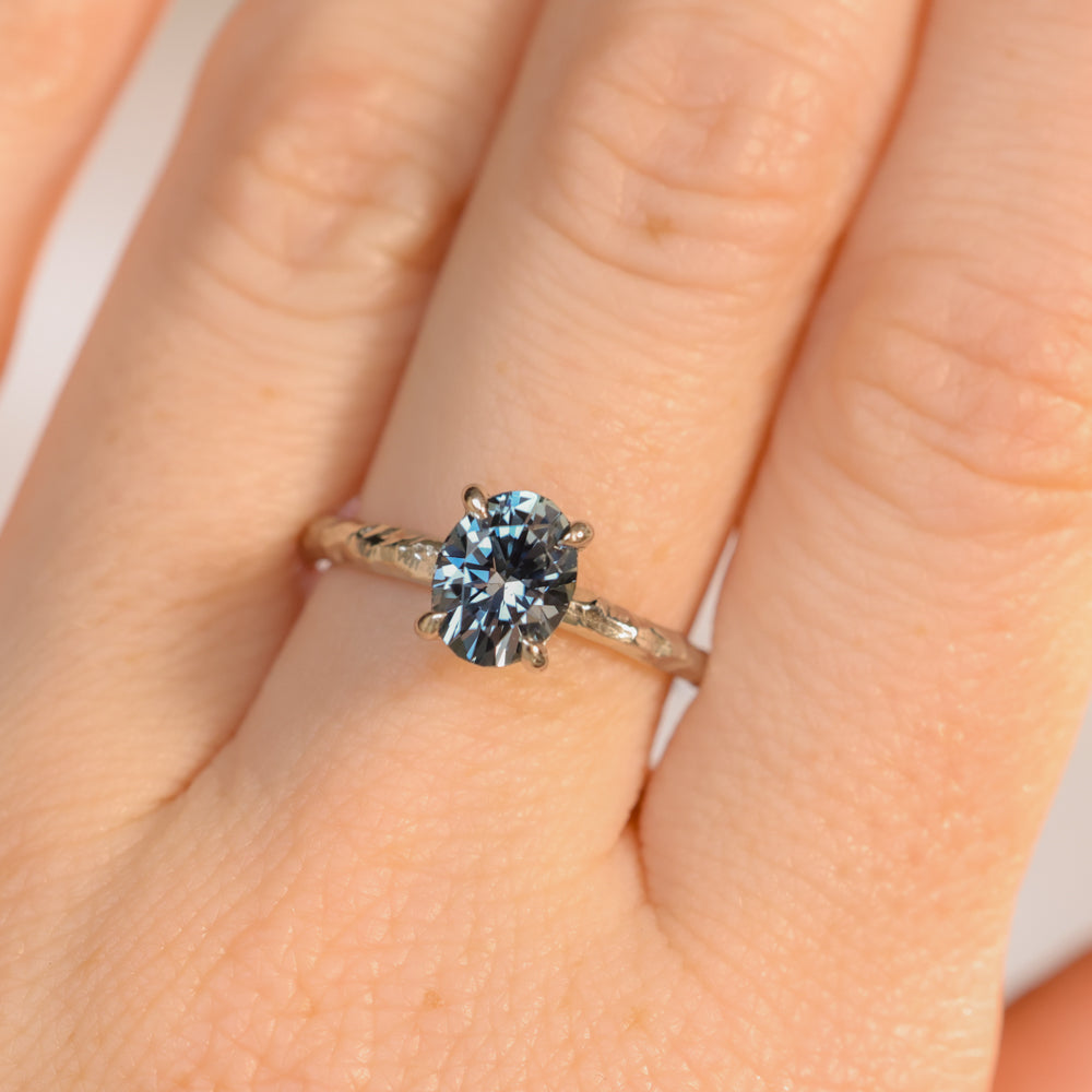 1.67ct Untreated Montana Sapphire Evergreen Carved 4 Prong Solitaire in Platinum