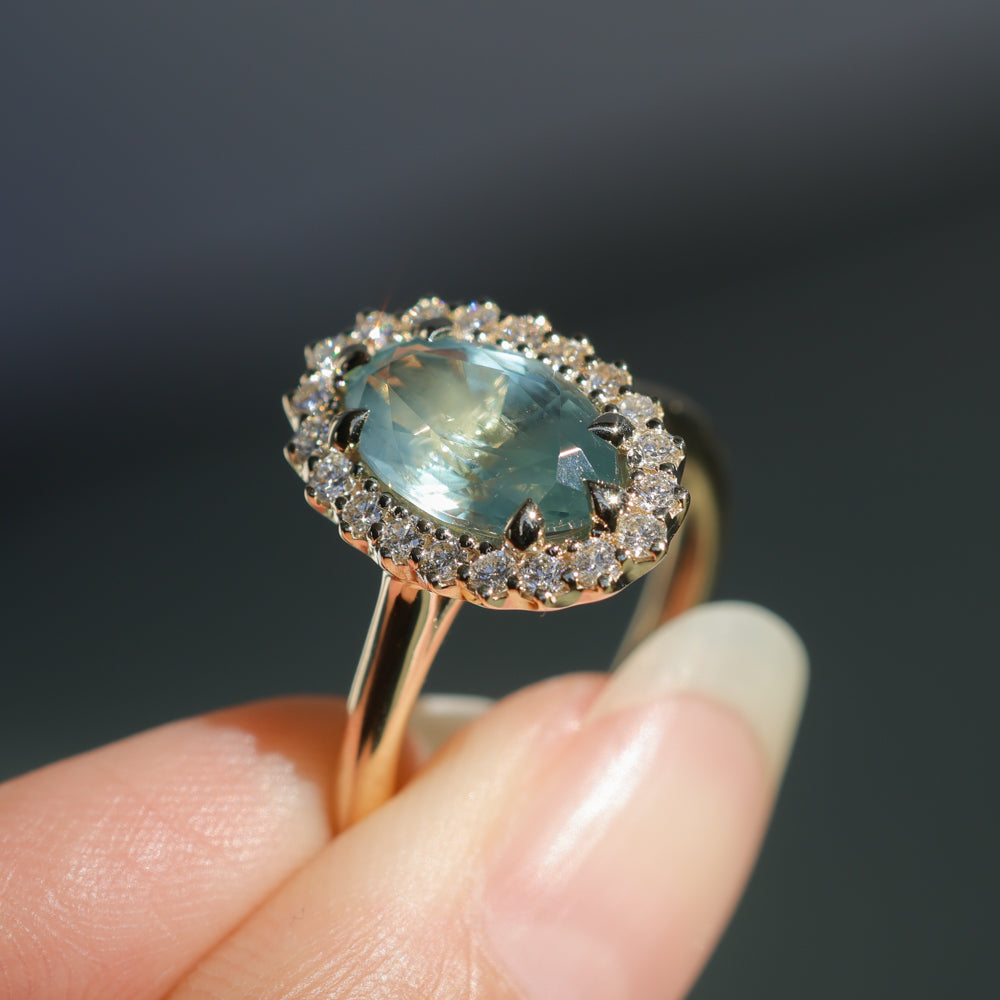 2.54ct Untreated Montana Sapphire Antique-Style Low Profile Diamond Halo Ring in 14k Yellow Gold- Appraised Stone