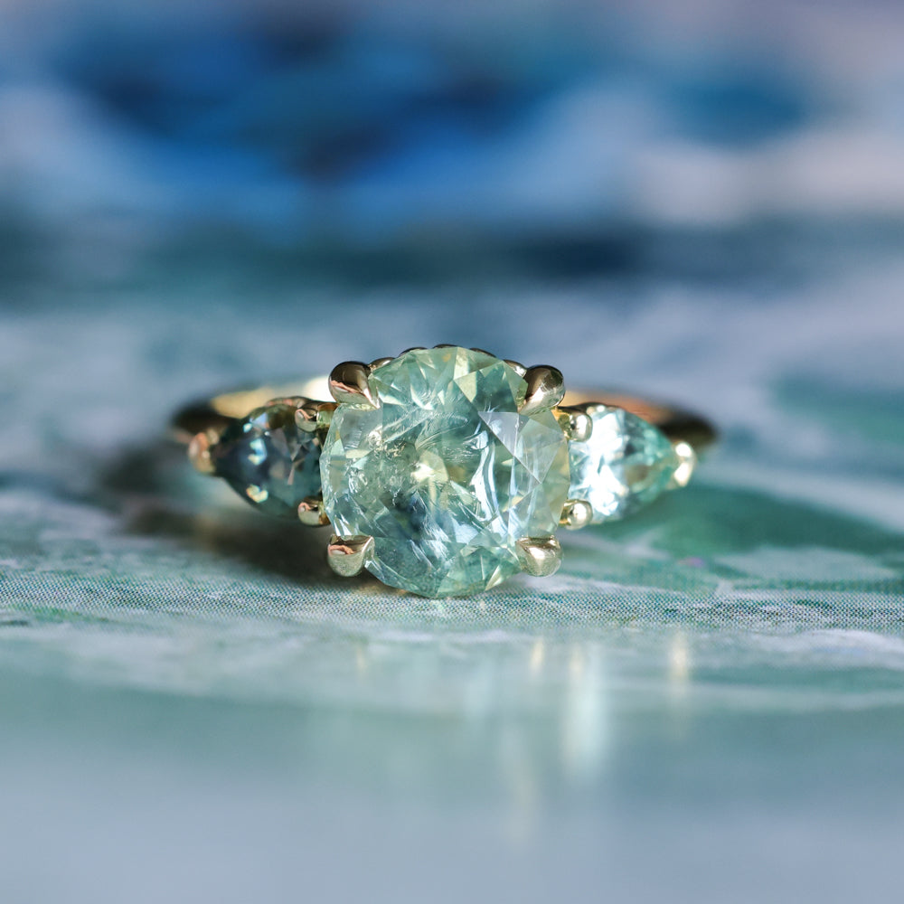 2.75ct Round Untreated Parti Montana Sapphire and Pear Montana Sapphire Three Stone Low Profile Scallop Ring in 18k Yellow Gold