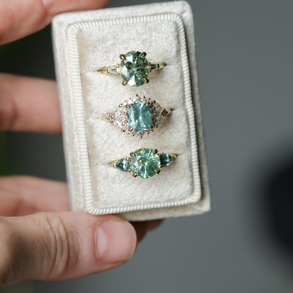 2.75ct Round Untreated Parti Montana Sapphire and Pear Montana Sapphire Three Stone Low Profile Scallop Ring in 18k Yellow Gold