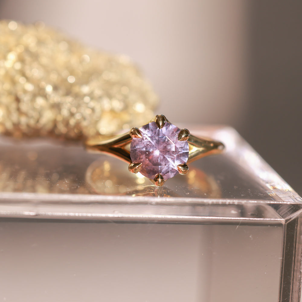 2.40ct Untreated Mauve Precision Cut Montana Sapphire Low Profile Six Prong Split Shank Solitaire in 18k Yellow Gold