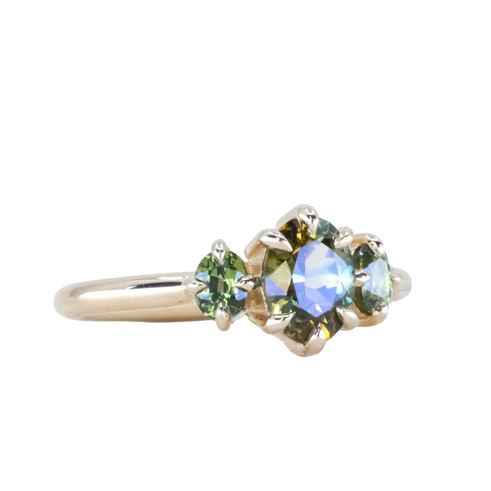 1.75ct Oval Parti Untreated Madagascar Sapphire and Green Oval Sapphire Three Stone Ring in 14k Yellow Gold