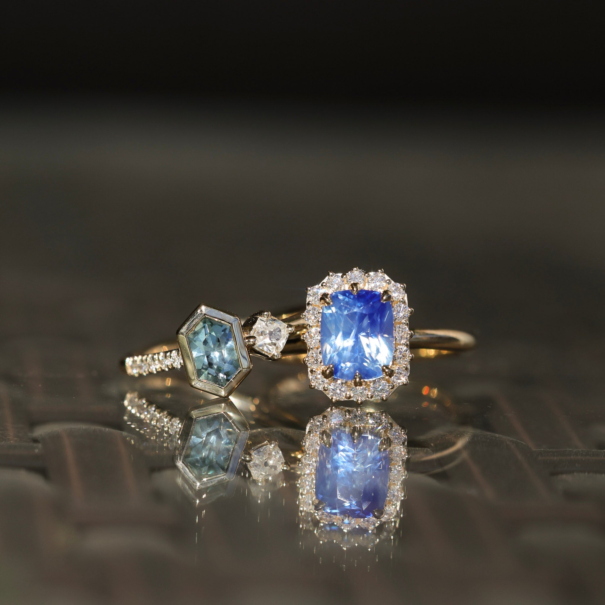 0.67ct Untreated Elongated Hexagon Montana Sapphire & 0.11ct Round Antique Old Mine Cut Diamond Toi Et Moi Ring in 14k Yellow Gold