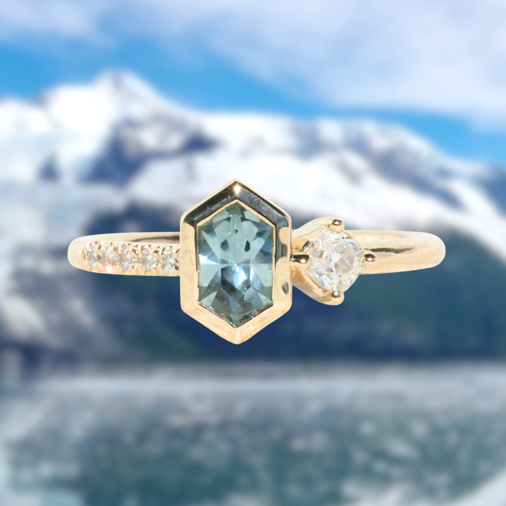 0.67ct Untreated Elongated Hexagon Montana Sapphire & 0.11ct Round Antique Old Mine Cut Diamond Toi Et Moi Ring in 14k Yellow Gold