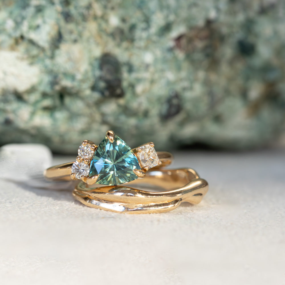 1.92ct Trillion Montana Sapphire and Natural Diamond Mountainscape Ring in 18k Yellow Gold