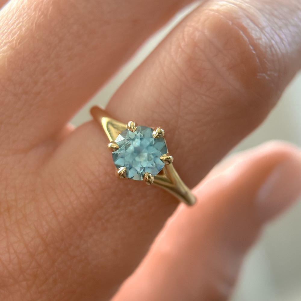 1.70ct Unheated Montana Sapphire Low Profile Six Prong Split Shank Solitaire in 18k Yellow Gold