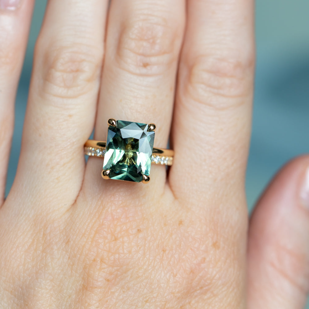 6.19ct Untreated Teal Radiant Cut Sapphire and Double Band 4 Prong Stackable Solitaire in 18k Yellow Gold