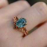 3.70ct Untreated Precision Cut Oval Montana Sapphire Diamond-studded Sea Star Solitaire in 18k Rose Gold