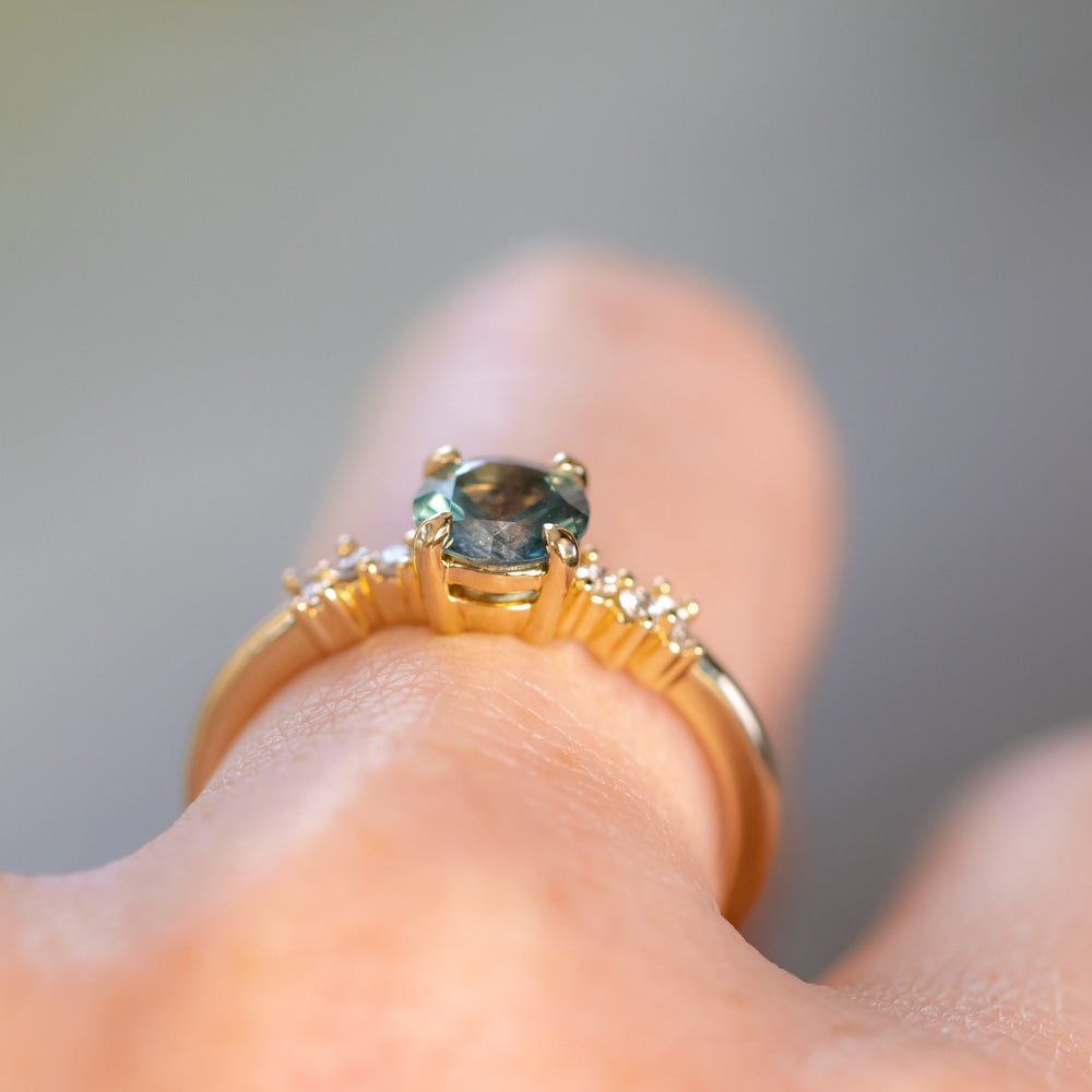 0.98ct Round Teal Blue Untreated Montana Sapphire and Diamond Starry Night Low Profile Solitaire in 14k Yellow Gold