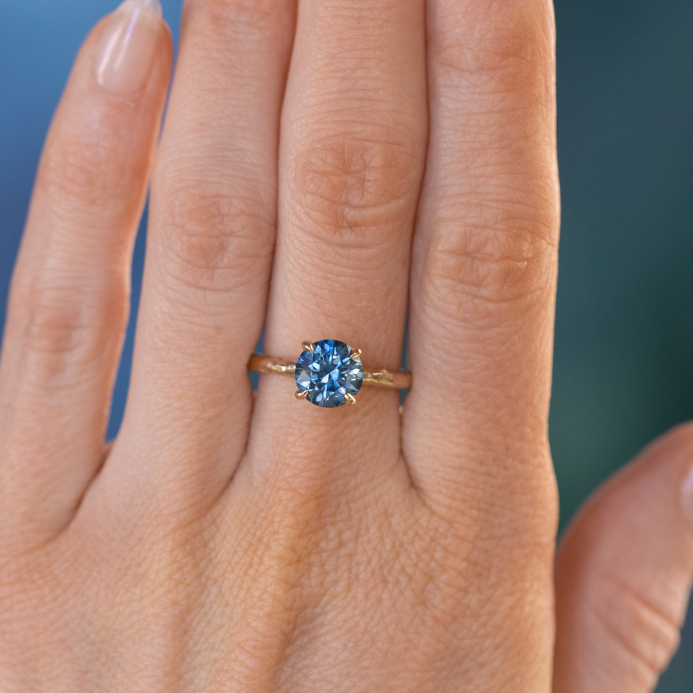 2.07ct Round Ocean Blue Montana Sapphire Evergreen Carved 4 Prong Solitaire in 14k Yellow Gold