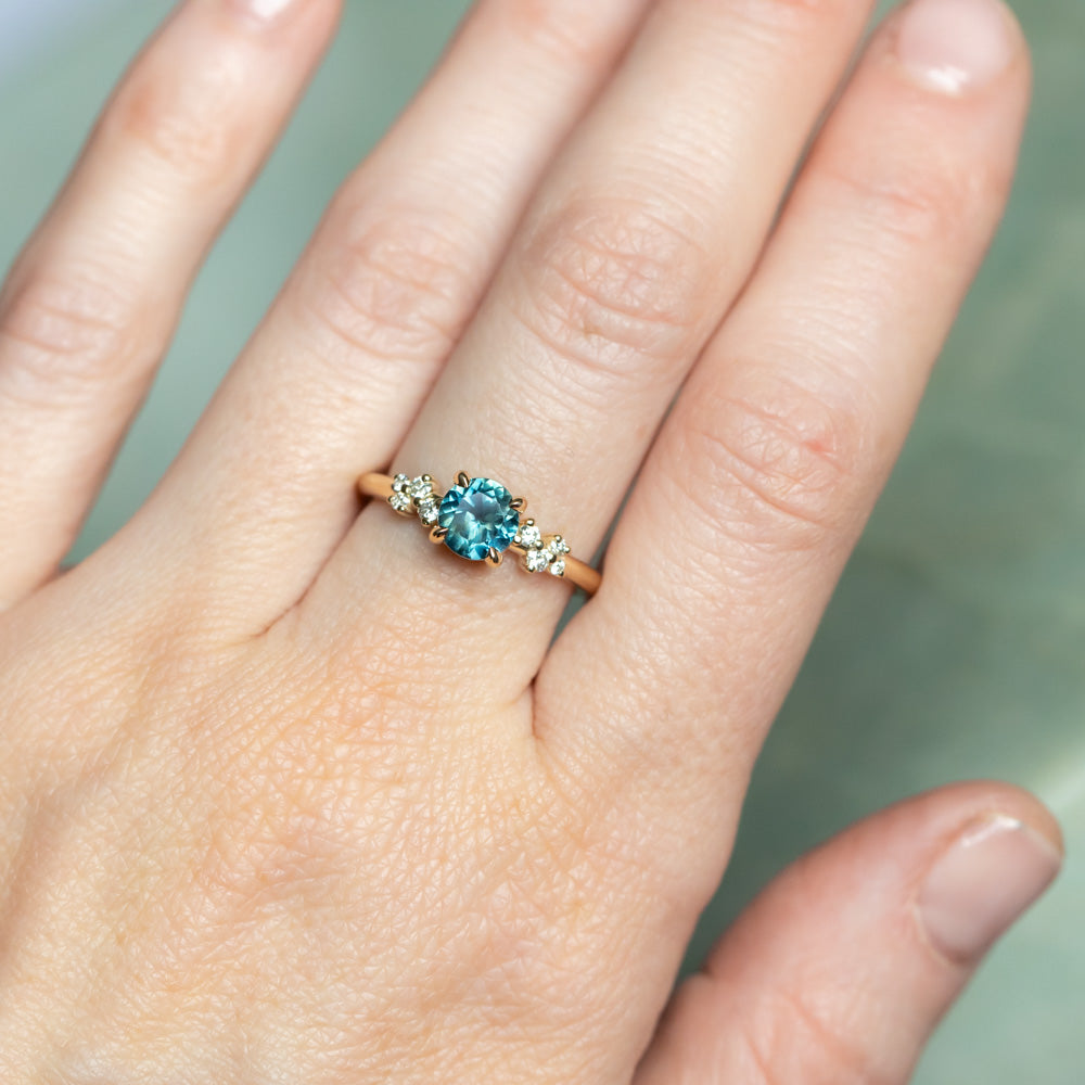 1.15ct Round Parti Teal Blue Green Montana Sapphire and Diamond Starry Night Low Profile Solitaire in 14k Yellow Gold