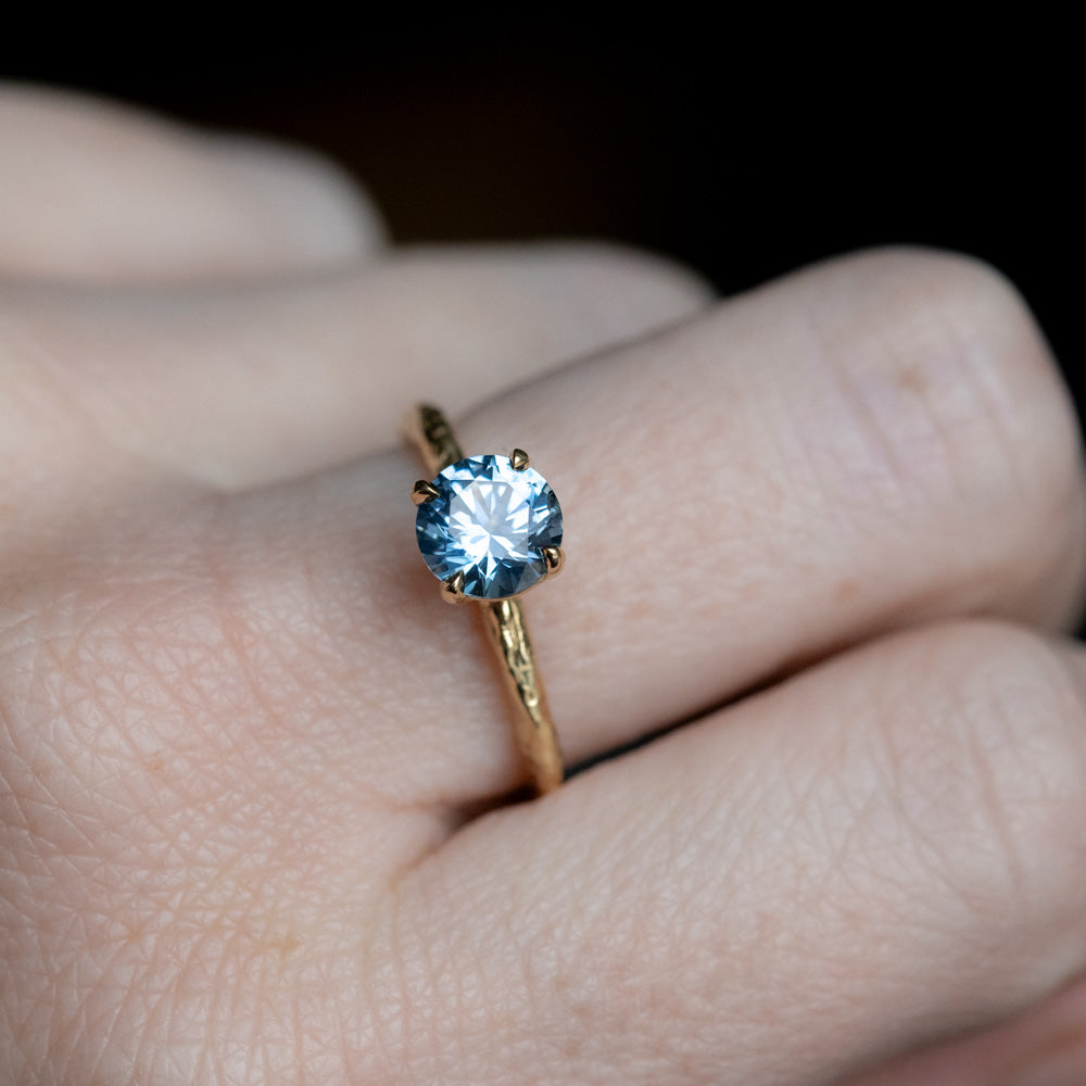 1.40ct Round Blue Precision Cut Montana Sapphire Evergreen Carved 4 Prong Solitaire in 18k Yellow Gold