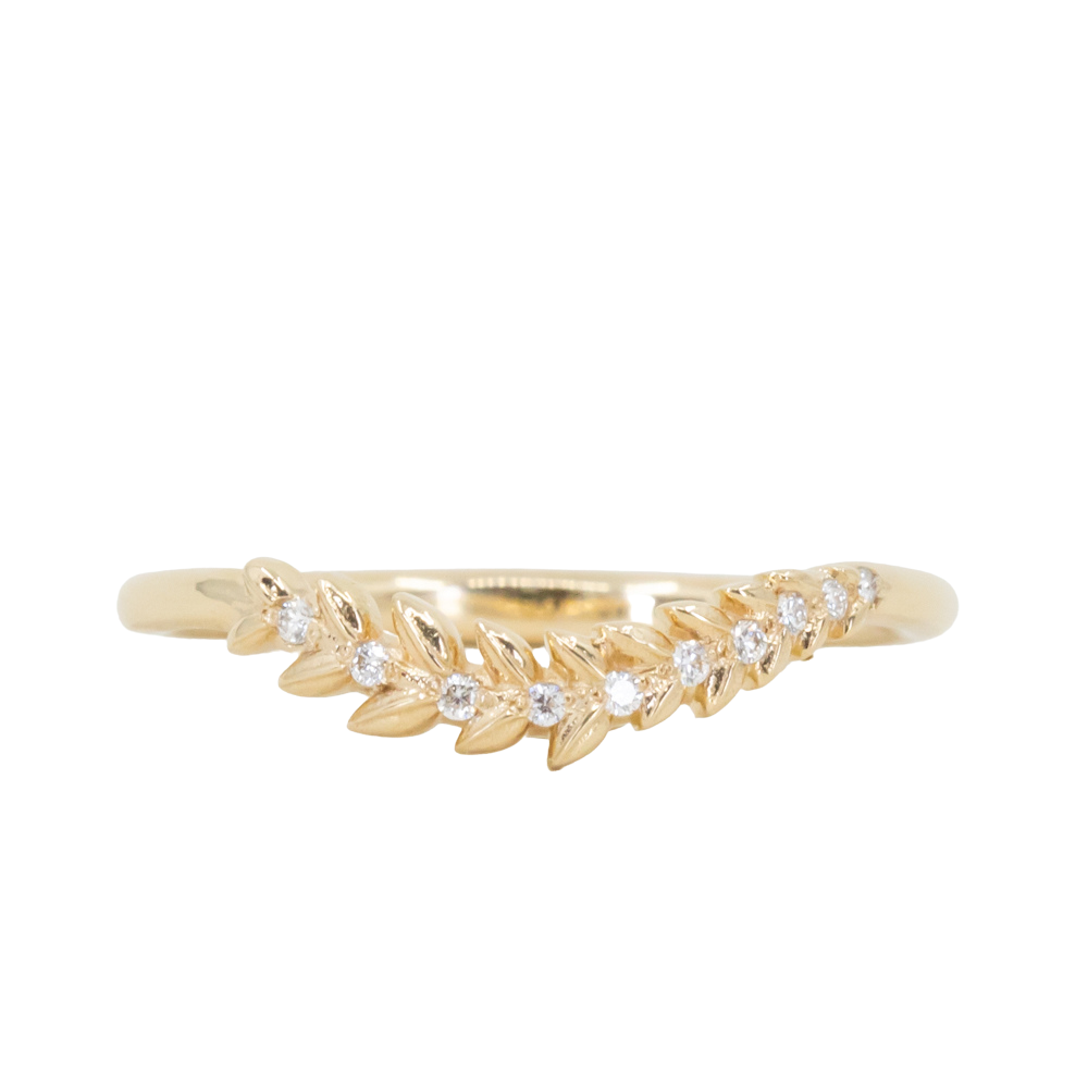 Curved Vine Band with Diamonds